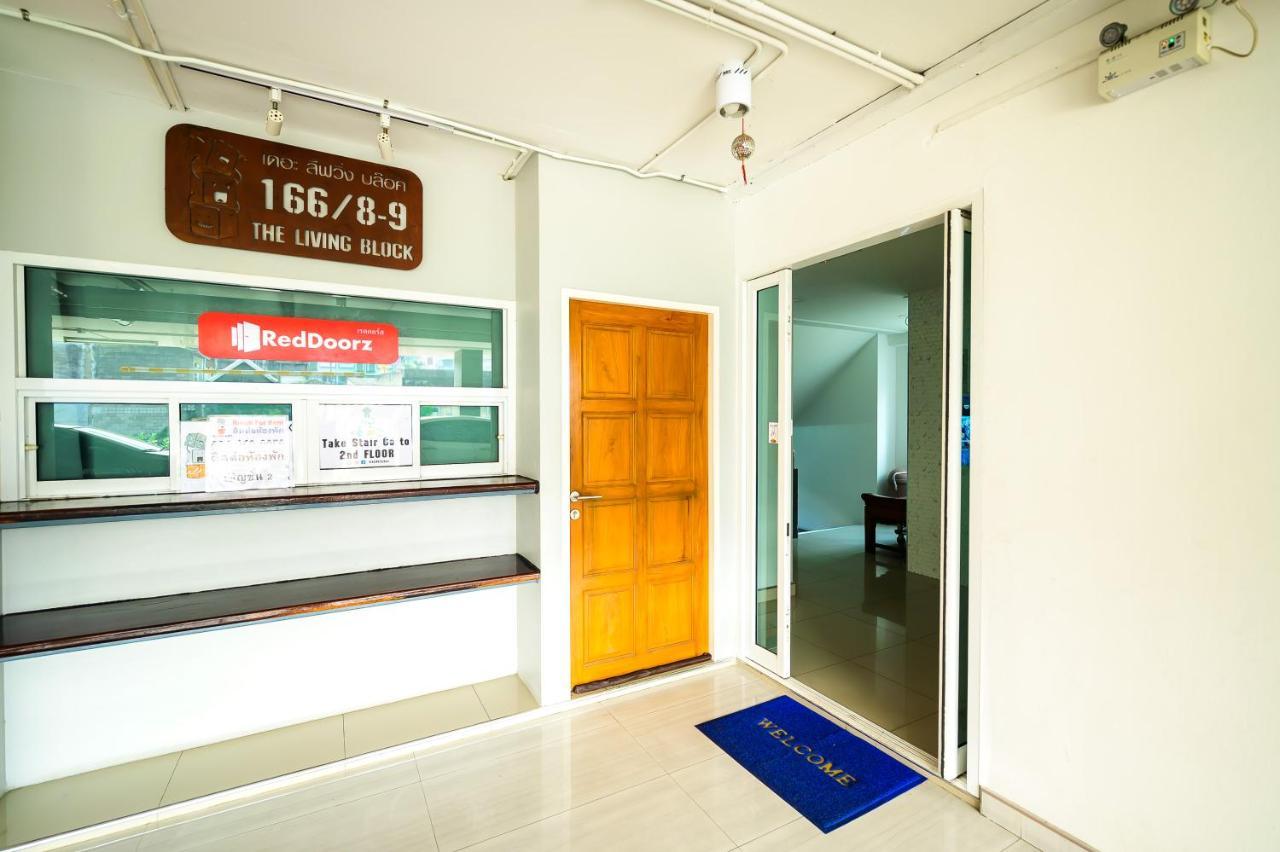 The Living Block Hotel Banguecoque Exterior foto